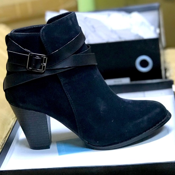 Shoes - 🖤💙🖤ANKLE BOOTIES🖤💙🖤💗